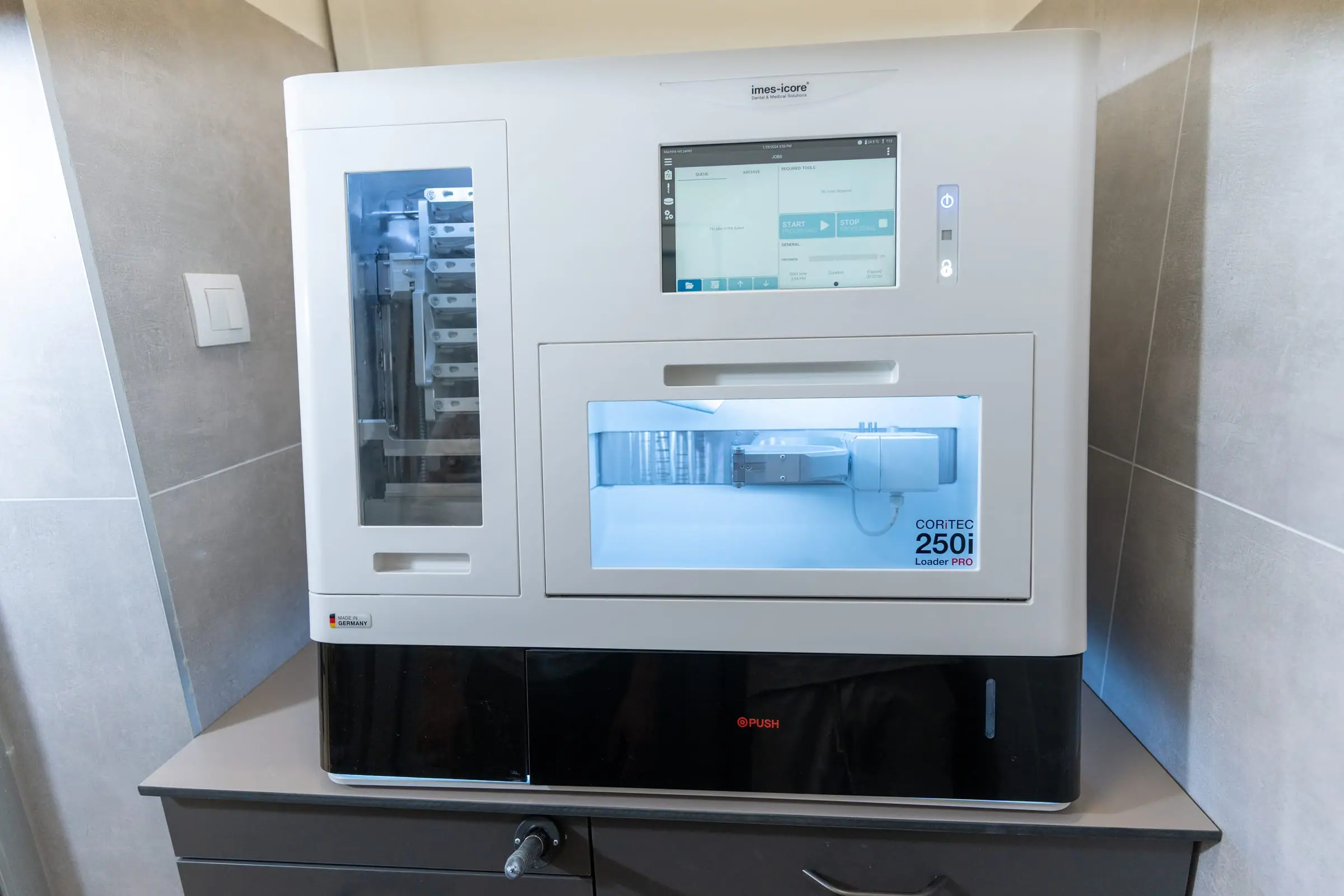 CAD/CAM milling machine in the laboratory